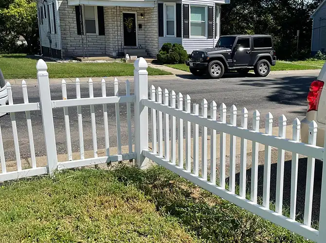 professionally cleaned white picket fence edwardsville illinois